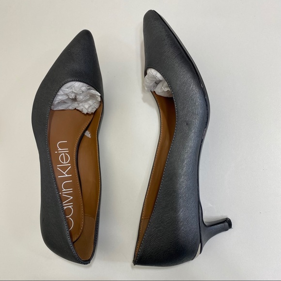 CALVIN KLEIN Pump Heels Pewter Gray Leather Size 11 - Picture 6 of 10